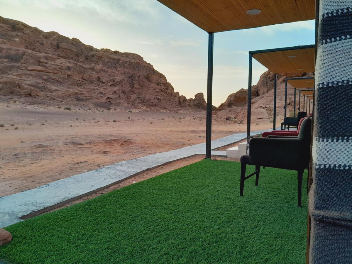 Готель Omar Ali Luxury Camp Ваді-Рам Екстер'єр фото