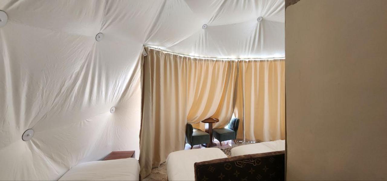 Готель Omar Ali Luxury Camp Ваді-Рам Екстер'єр фото